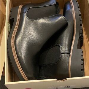 Esprit Black Ankle Boots